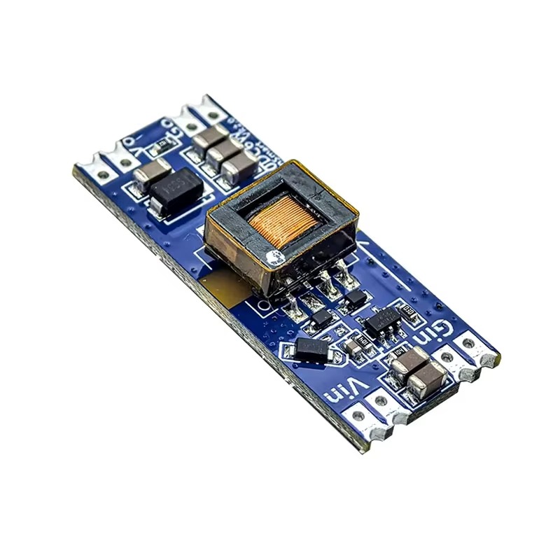 وحدة طاقة معزولة ذات مدخل واسع - مراجعة Boost Converter وسعره